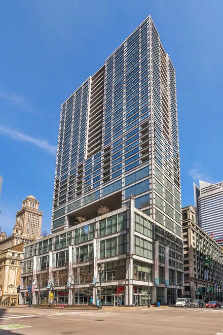 8 E Randolph St Unit 2805, Chicago, IL 60601