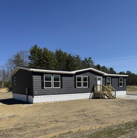 31 Anderson Rd, Leeds, ME 04263