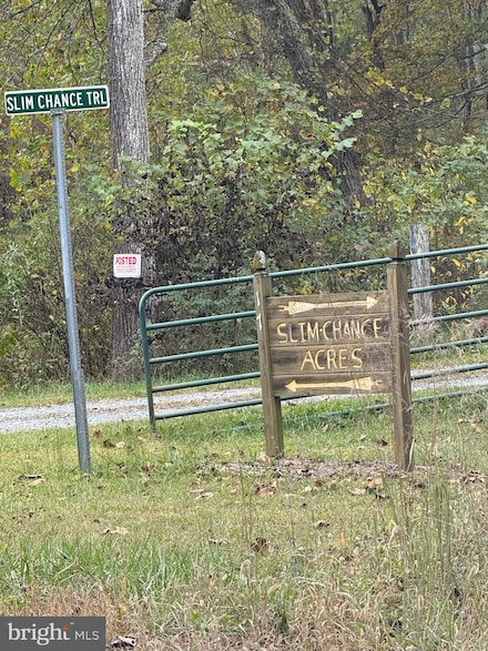 1684 Posey Hollow Rd, Berkeley Springs, WV 25411