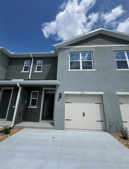 2925 Canary Ave, Davenport, FL 33837