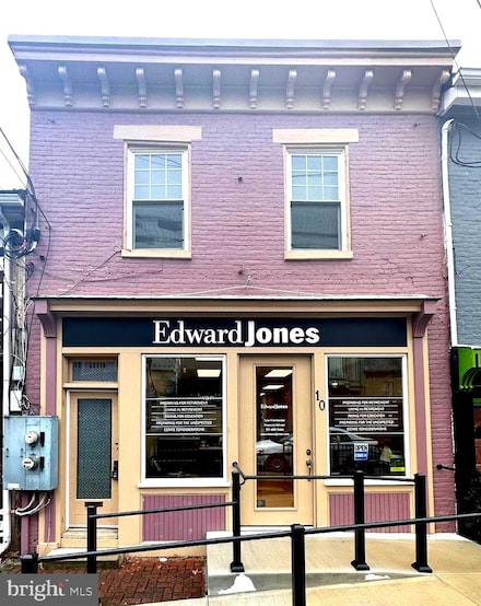 12 S Main St, Boonsboro, MD 21713