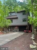 208 Owego Dr, Hazleton, PA 18202