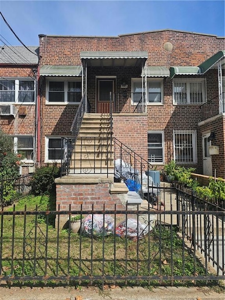 583 E 86th St, Brooklyn, NY 11236