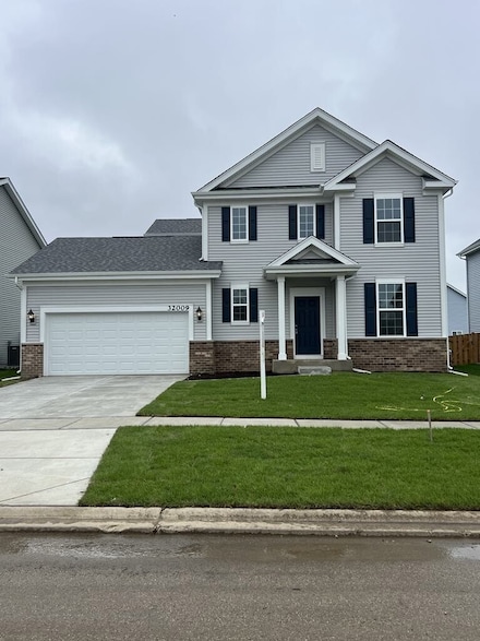 32009 Savannah Dr, Lakemoor, IL 60051