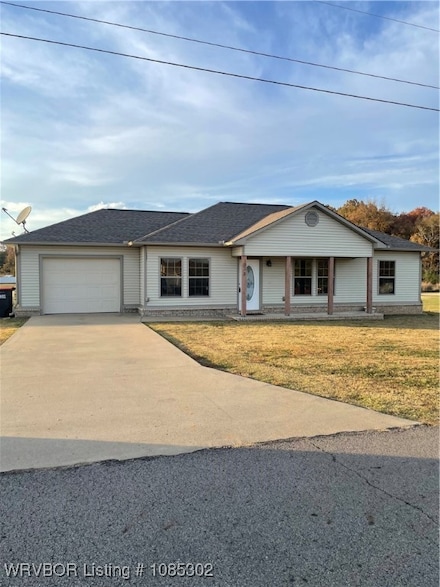 1020 Bluebird Dr, Cedarville, AR 72932