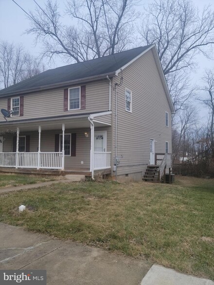 396 Burns St, Ranson, WV 25438