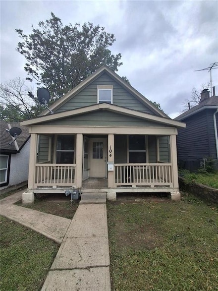 104 S 13th St, Kansas City, KS 66102