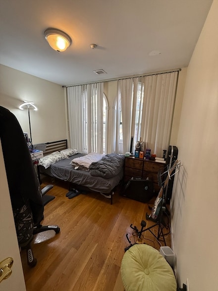 90 Westland Ave Unit 203, Boston, MA 02115