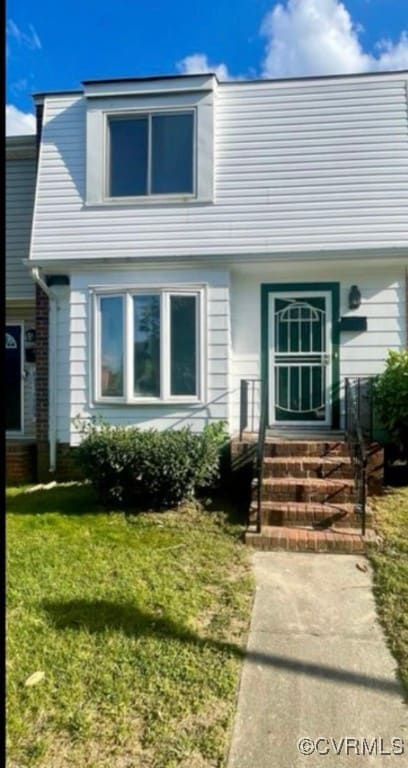 4423 Foxfire Ln, Richmond, VA 23223
