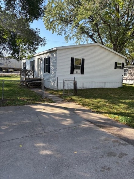 2900 Grand Ave, Kearney, NE 68847