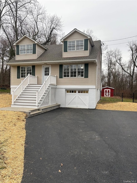 95 Smithtown Rd, Fishkill, NY 12524