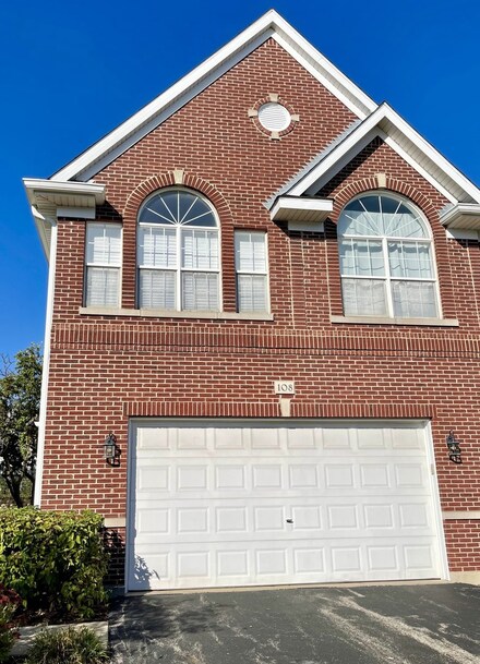 108 Allerton Dr Unit 73D1, Schaumburg, IL 60194