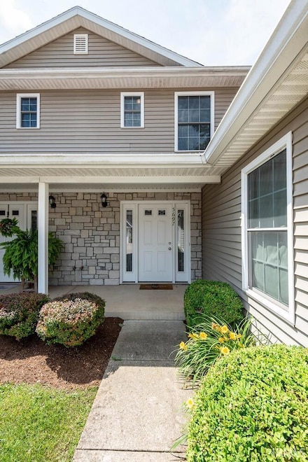 5697 W Vinca Ln, Ellettsville, IN 47429