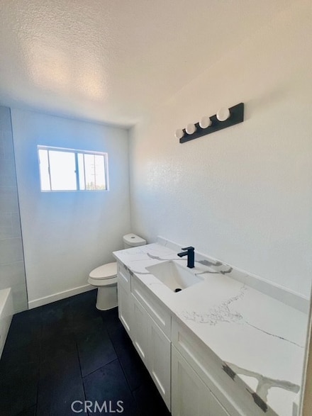 9240 Hooper Ave, Los Angeles, CA 90002