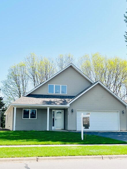 332 Waite Ave S, Saint Cloud, MN 56301