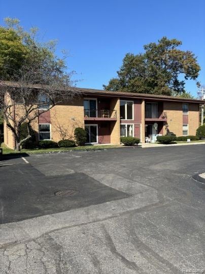 741 N Macomb St, Monroe, MI 48162
