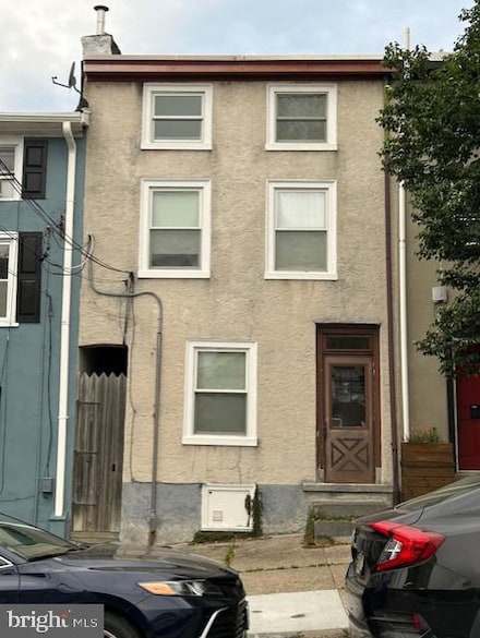 144 Gay St, Philadelphia, PA 19127