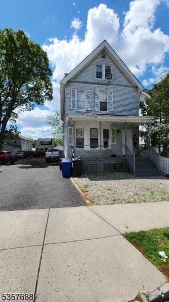 94 Maple St, West Orange, NJ 07052