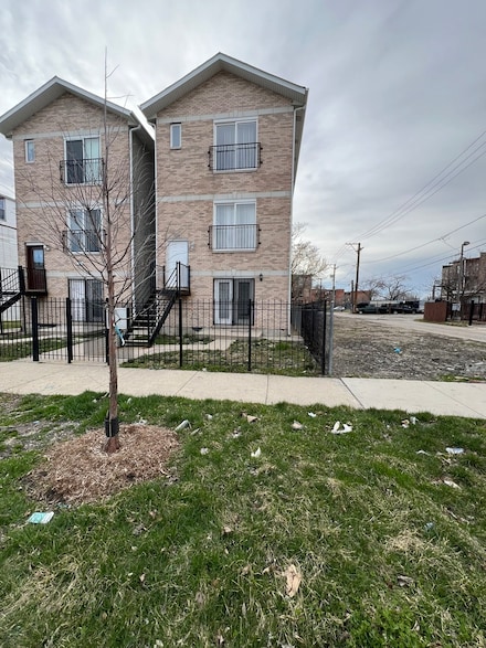 1218 S Tripp Ave Unit 3, Chicago, IL 60623