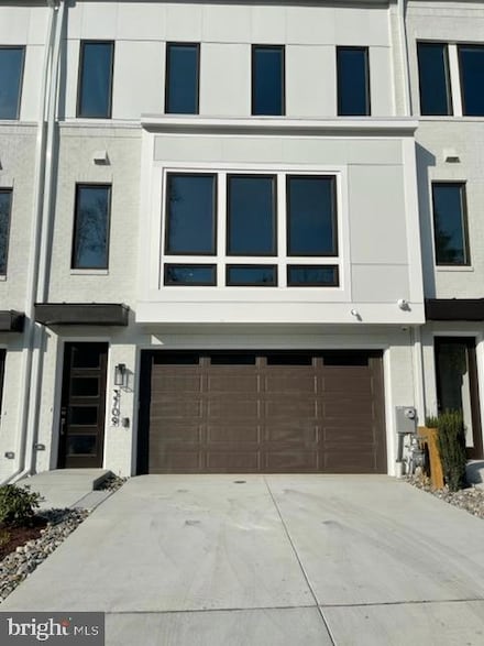 3709 Glenmoor Reserve Ln, Chevy Chase, MD 20815