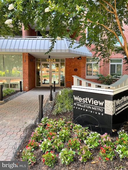 1024 N Utah St Unit 821, Arlington, VA 22201