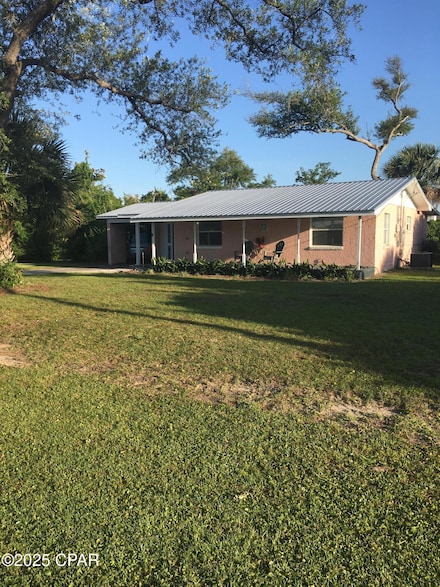 2406 Sewanee St, Lynn Haven, FL 32444
