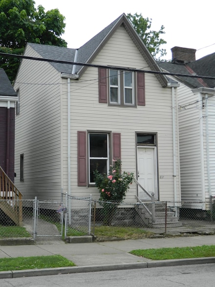837 Central Ave, Newport, KY 41071
