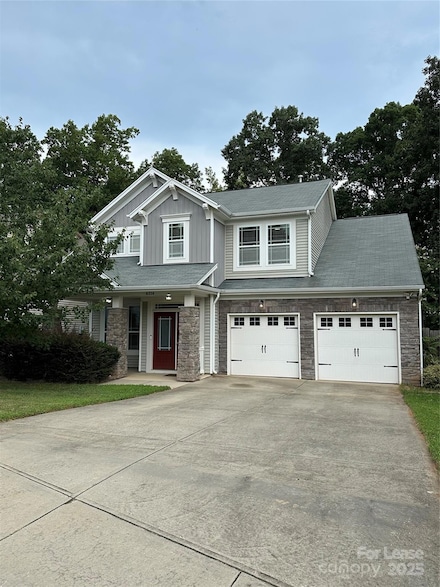 4314 Hubbard Falls Dr, Charlotte, NC 28269