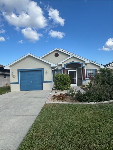 8351 Gassner Way, Lehigh Acres, FL 33972