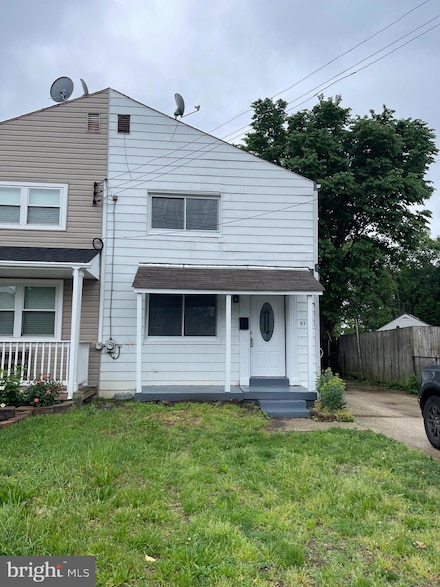 833 S Harrison St, Arlington, VA 22204