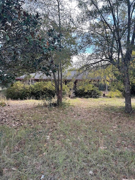 120 Mcallister Rd, Kingstree, SC 29556