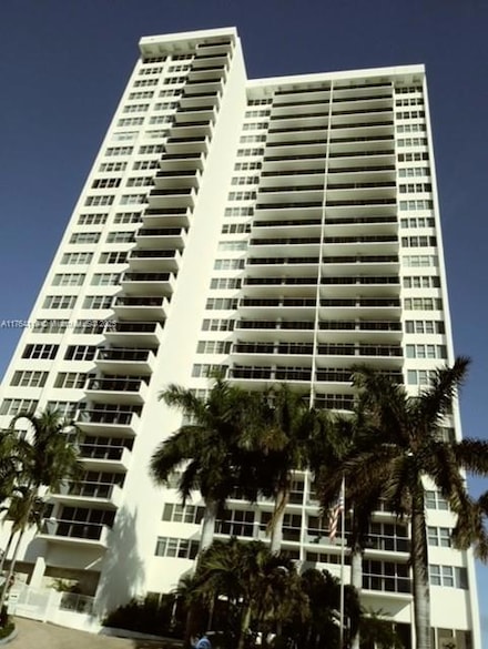 3140 S Ocean Dr Unit 1702, Hallandale Beach, FL 33009