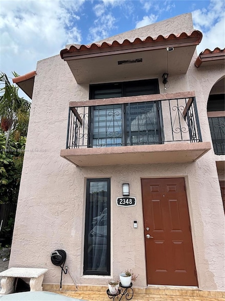 2348 W 68th St Unit 61, Hialeah, FL 33016