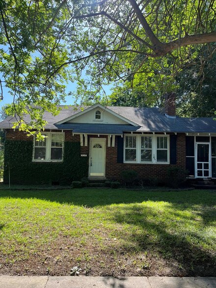 23 Marion Ave, Sumter, SC 29150