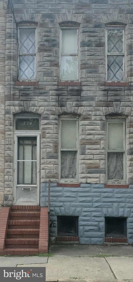 324 S Woodyear St, Baltimore, MD 21223
