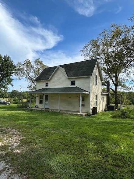 17152 Solo Rd, Houston, MO 65483