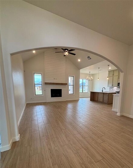 10809 Blue Creek Dr, Yukon, OK 73099