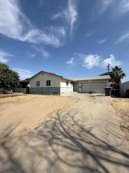 1605 Sidney Dr, Bakersfield, CA 93304