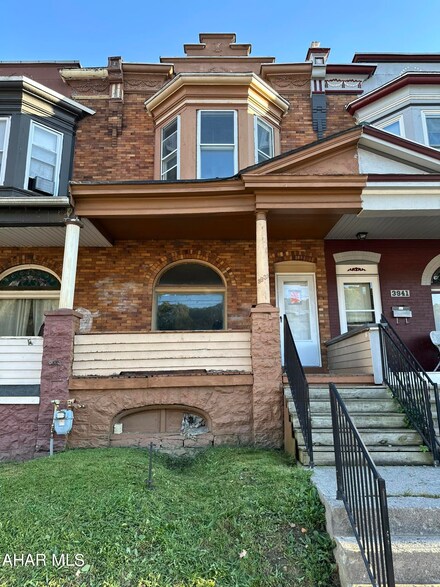 3939 Burgoon Rd, Altoona, PA 16602