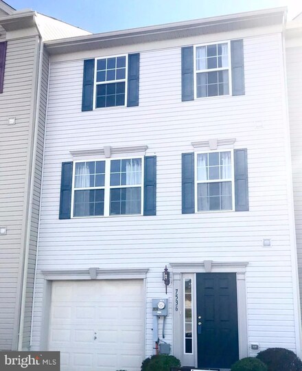 7536 Stephen Dr, Harrisburg, PA 17111