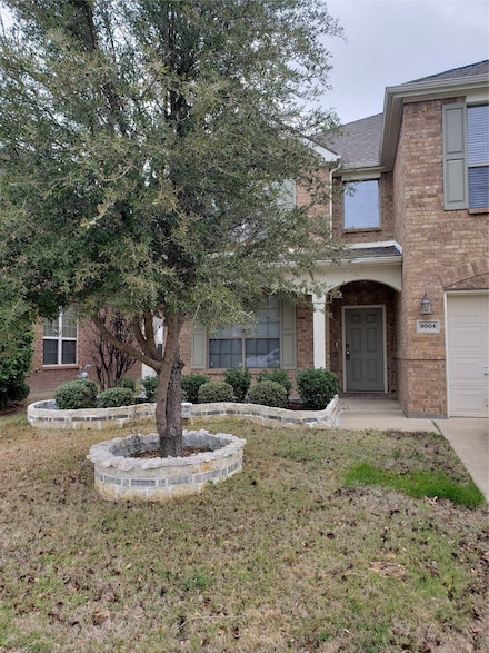 9004 Brook Hill Ln, Fort Worth, TX 76244