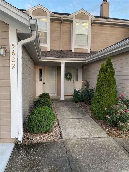 5622 NW Sunrise Meadow Cir Unit 56B, Lees Summit, MO 64064