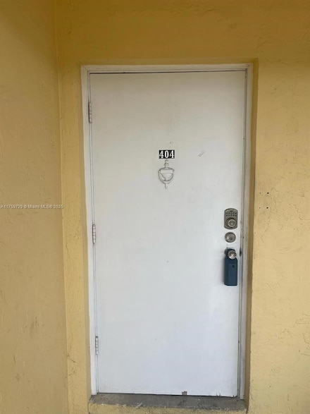7410 SW 82nd St Unit K404, Miami, FL 33143
