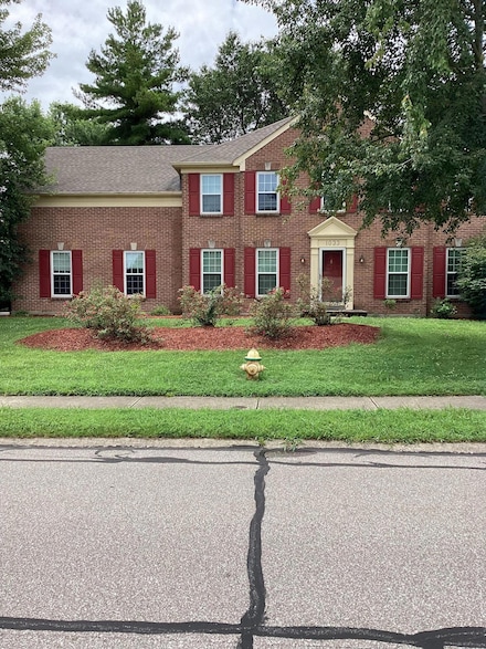 1033 Macintosh Ln, Florence, KY 41042