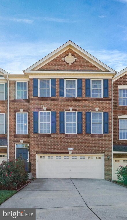 25667 America Square, Chantilly, VA 20152