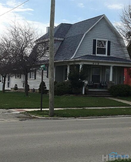618 E Main St, Leipsic, OH 45856