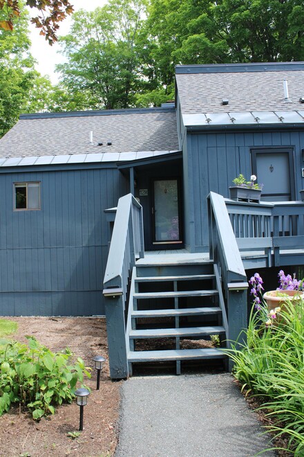 119 Williams Ln Unit 12H, Quechee, VT 05059