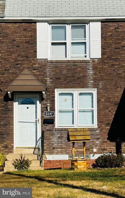 5237 N Springfield Rd, Clifton Heights, PA 19018