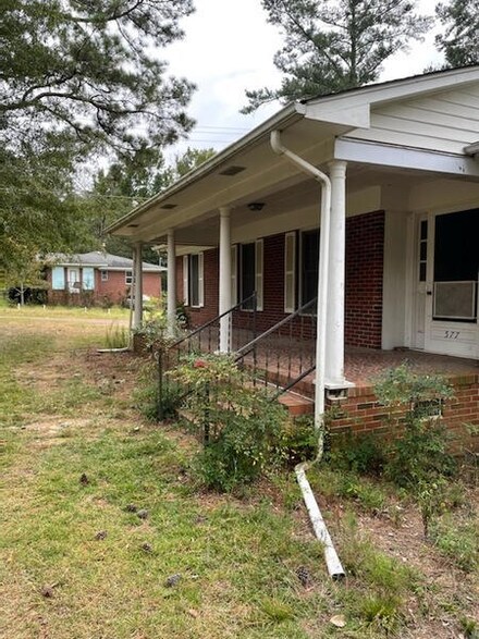 577 Lee St, Johnston, SC 29832