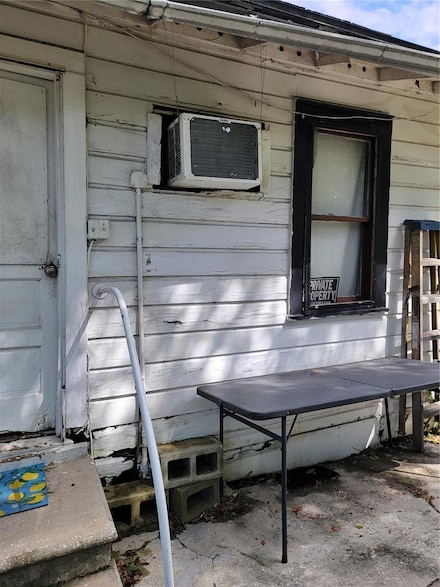 822 Maydell Dr Unit B, Tampa, FL 33619